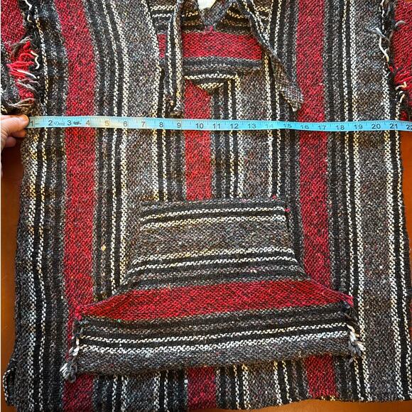 Vintage Baja Hoodie Gold Coast Sunwear Red Black Gray Woven M 🧶🌈 - Picture 4 of 8